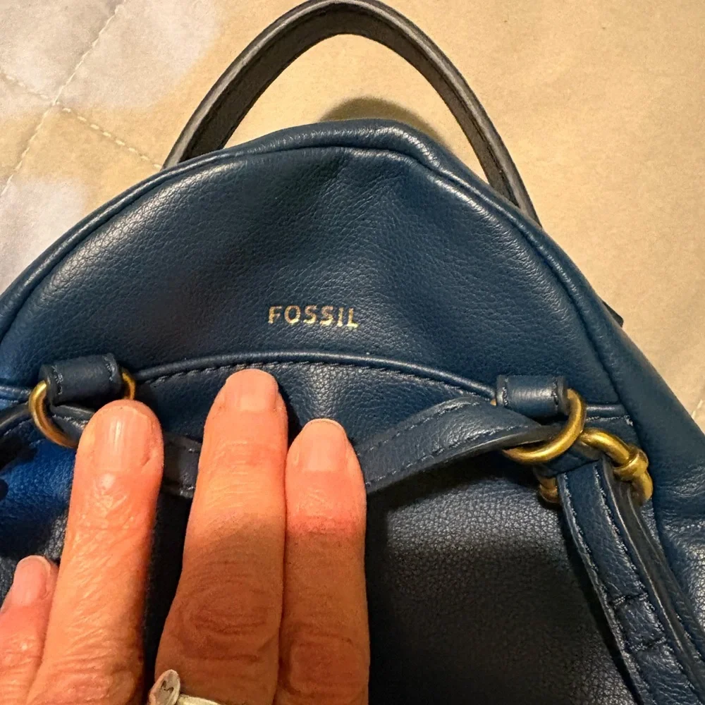 Fossil rainbow mini Backpack - Picture 5 of 7